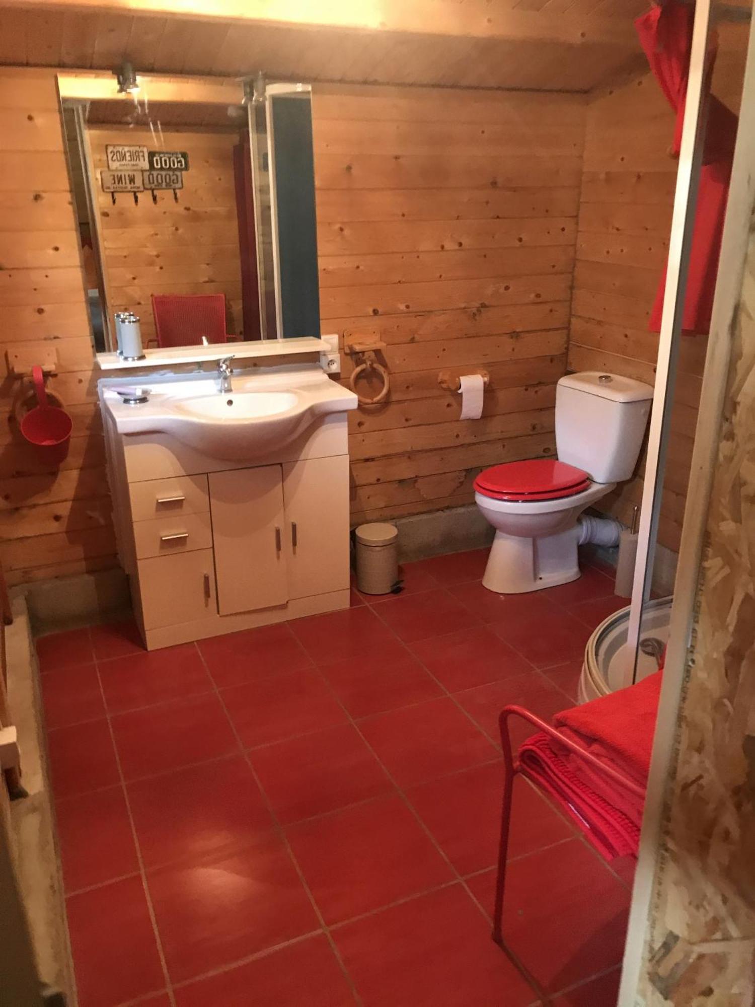 Mas De La Pinede Ex-Les Arbousiers Bed & Breakfast Bollène Rom bilde